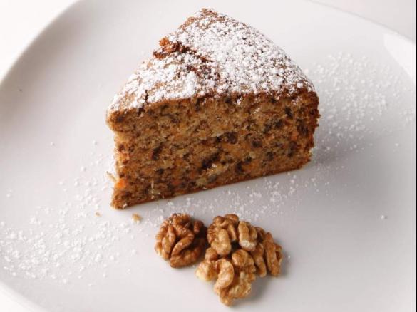 BOLO DE CANELA E CENOURA