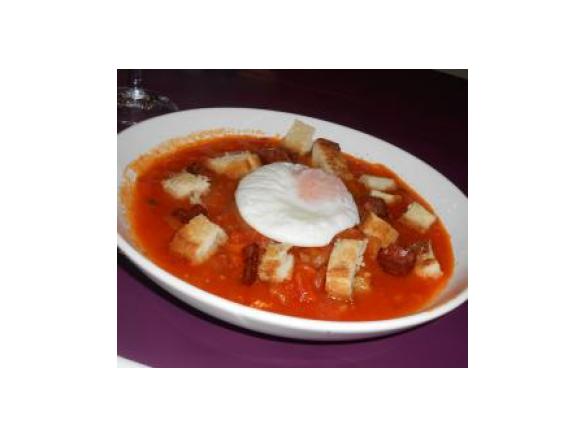 Sopa de tomate à Alentejana