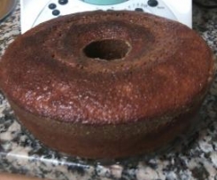 Bolo de limão com caramelo