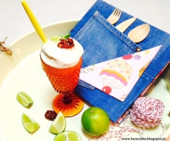 Gelado de maçã e lima com nozes caramelizadas