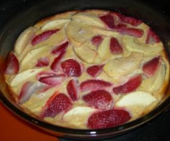 Clafouti de morangos e maças
