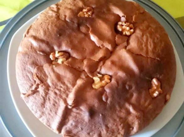 Bolo de Chocolate com Nozes