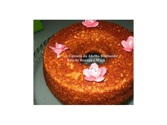 Bolo de Banana e Maçã