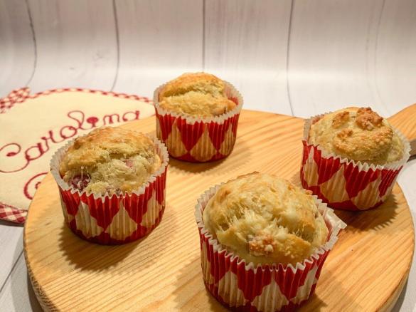 Muffins de Bacon e Queijo da Ilha