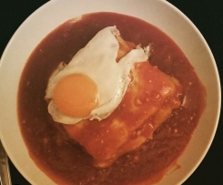 FRANCESINHA COM MOLHO TRADICIONAL