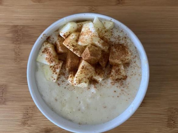 Papas de aveia com maçã e canela