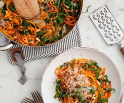 Noodles de Batata Doce com Couve Kale