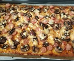 Pizza com restos de frango