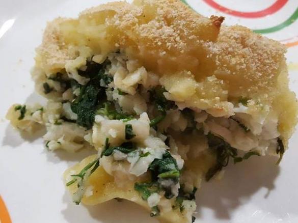 Empadão de pescada e espinafres