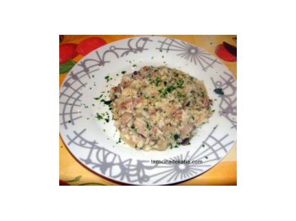 Risotto de cogumelos com linguiça