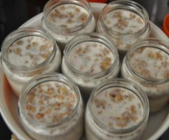 Iogurte de cereais e canela