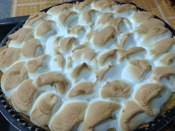Tarte de ananás merengada