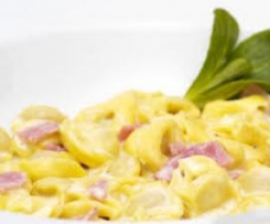 Tortellini com bacon