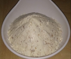 MANTEIGA COM CASTANHAS E FLOR DE SAL