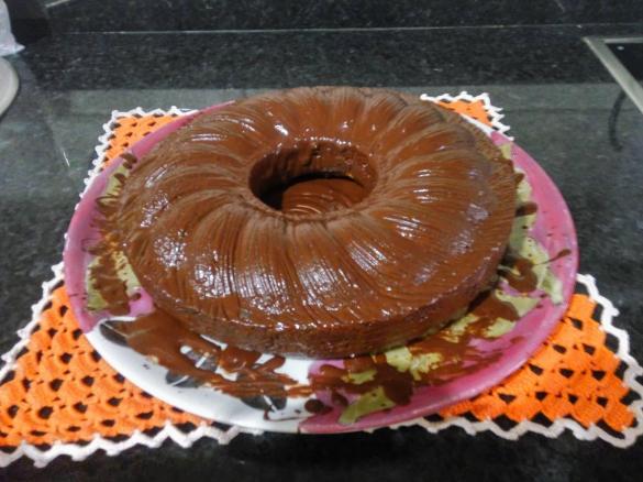 Bolo de Cenoura com Cobertura de Chocolate