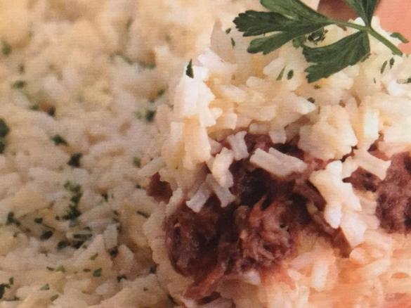 Empadão de Arroz com Carne