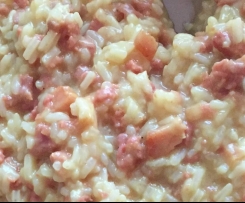 Arroz com salsichas