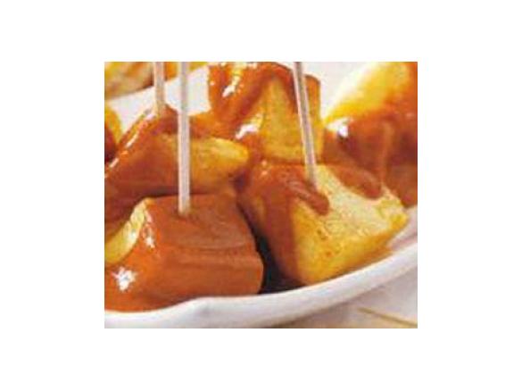 Batatas douradas com molho picante