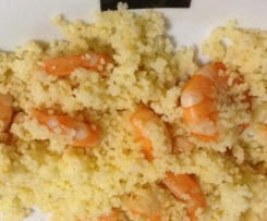 Couscous com Camarão e Alho