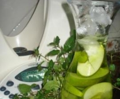 Refresco de Maçã e Menta