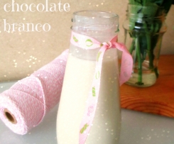 Iogurte líquido de chocolate branco