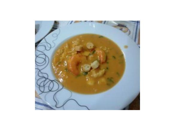 Sopa de Peixe e Camarão