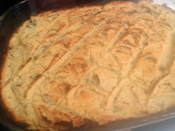 Empadão de salmão, grão de bico e feijão verde