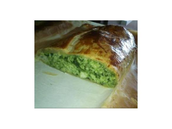 Rolo folhado de pescada e espinafres