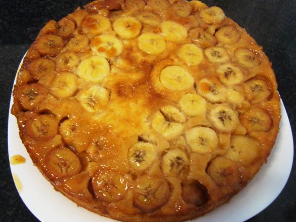 Bolo de Laranja e Banana caramelizada