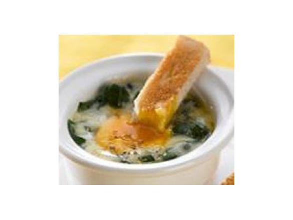 Espinafres com ovos escalfados