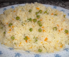 Arroz de cenoura e ervilhas