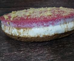 Mousse enformada de chocolate, natas e framboesa