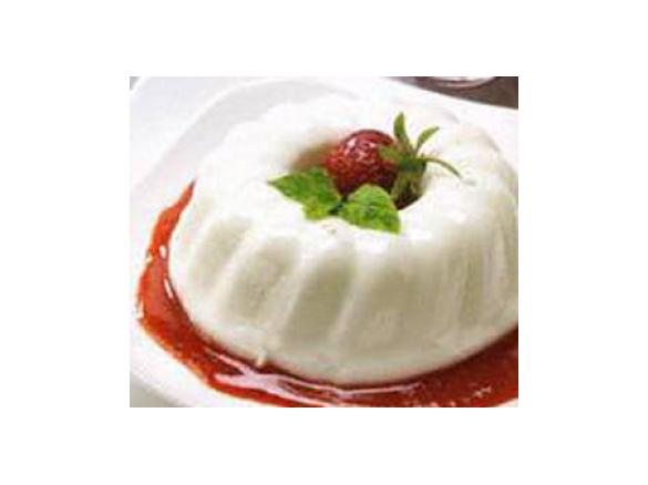 Panna Cotta com molho de morango