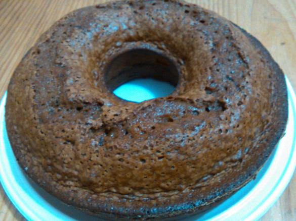 Bolo de chocolate e laranja