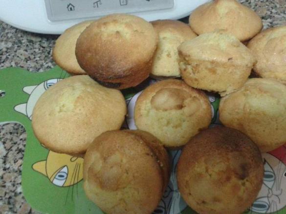 Madalenas c/ recheio de Creme de Avelas (Nutela)