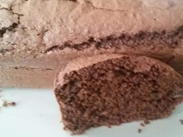 Bolo de chocolate e coco