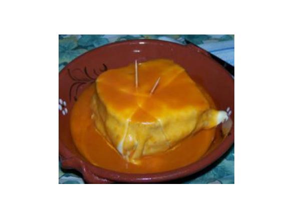 Francesinha á Porto