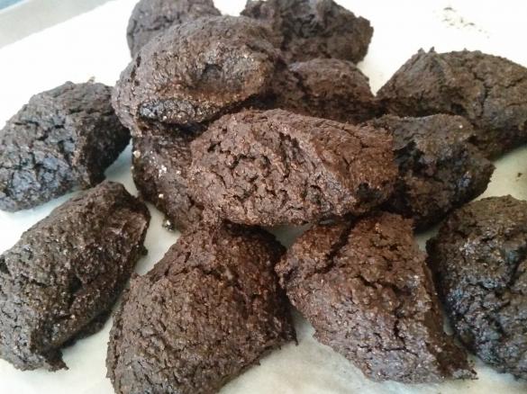 Scones vegan de aveia e alfarroba