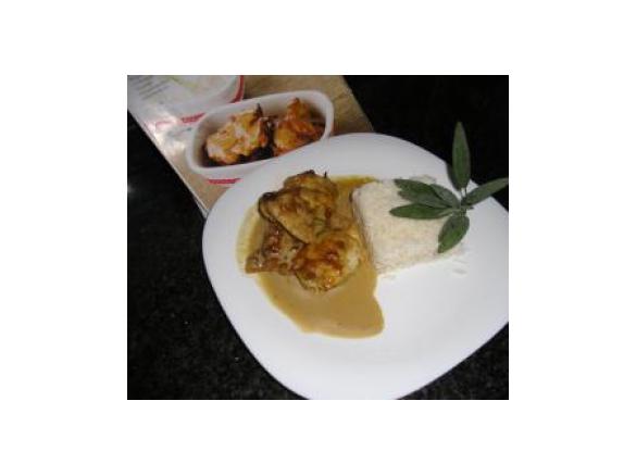 Frango Satay com arroz de jasmim