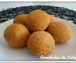 Almôndegas de arroz integral