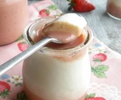 Iogurte de baunilha com curd de morango