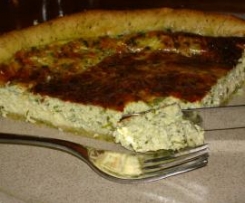 Tarte de Queijo e Ervas Aromáticas