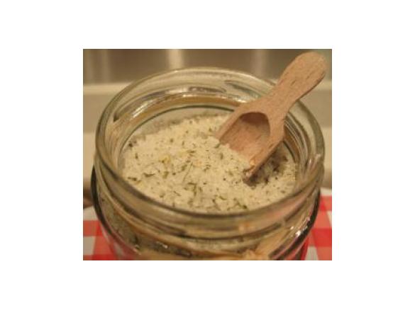 Sal Aromatizado (com alho, louro e tomilho)