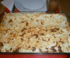 Lasanha de salsichas e vegetais