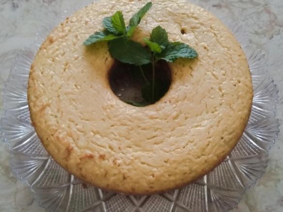 Bolo de Limão com Hortelã-Pimenta