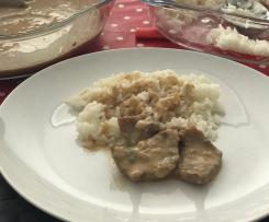 Bifinhos com molho de cebola