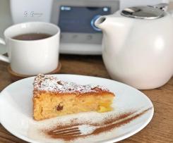 Bolo de Maçã e uvas passas