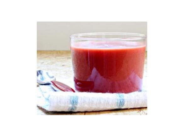 Sopa Fria de Beterraba e Pera