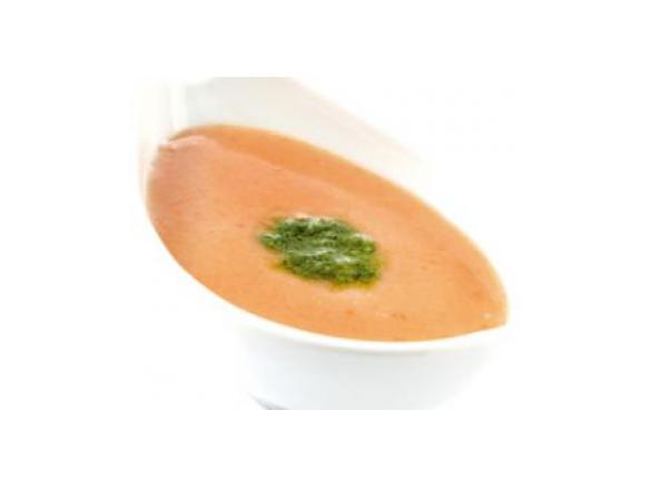 Sopa de Feijão Branco e Tomate com pesto de Rúcula 