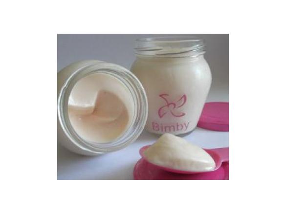 Petit Suisses de Morango com Queijo Fresco